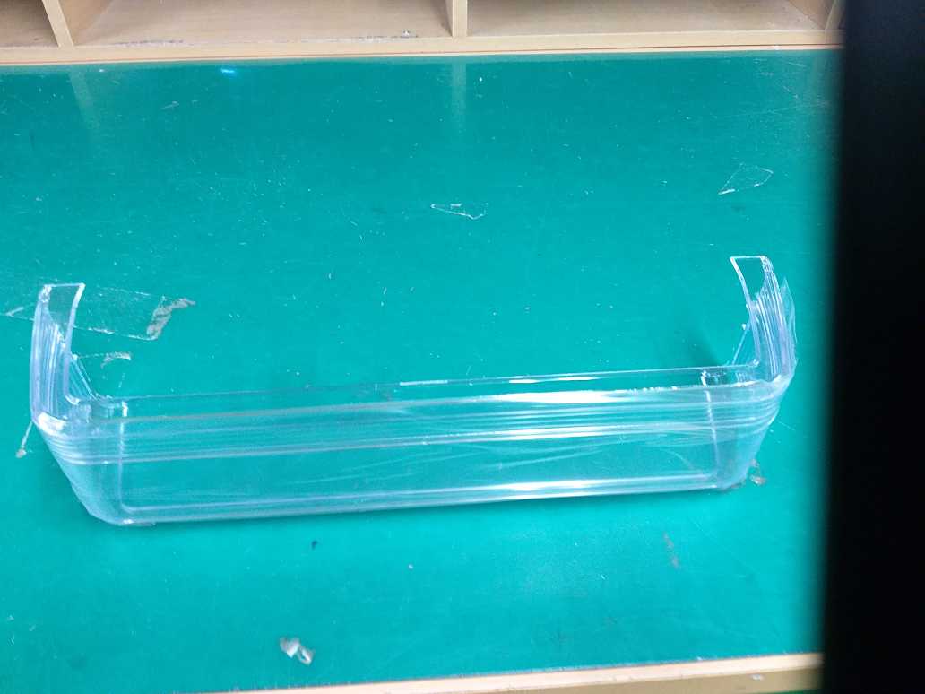 DA64-02502D PROTECTION DE FENÊTRE RÉF UPP