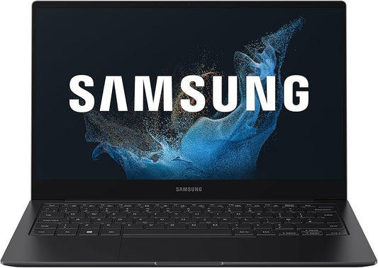 Ordinateur portable Samsung NP950XEDKA3US : un ordinateur portable professionnel puissant avec écran haute résolution et SSD rapide.