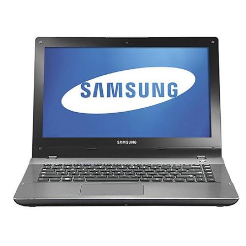 Ordinateur portable Samsung NPQX411W02UB : un ordinateur portable compact doté de fonctionnalités essentielles pour le travail et les études.