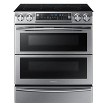 Cuisinière électrique intelligente encastrable autonettoyante Samsung NE58K9850WS/AC de 5,8 pi³ avec convection et Flex Duo - Acier inoxydable